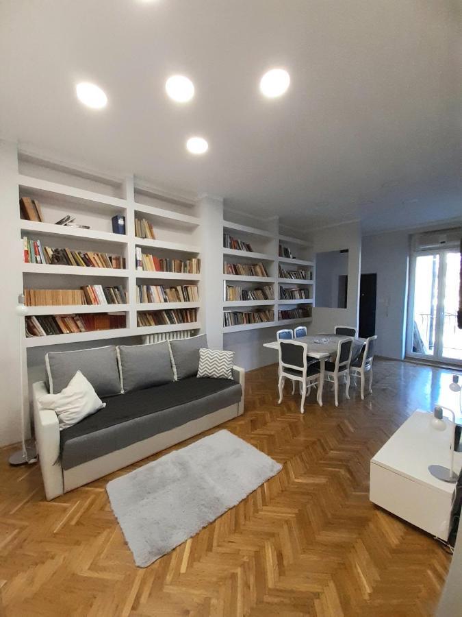 Downtown Apartment In Walk Zone With 3 Bedrooms And Garage Novi Sad Luaran gambar